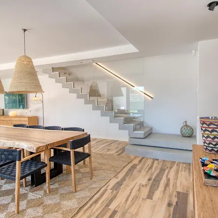Moderne Avec Piscine فيلة